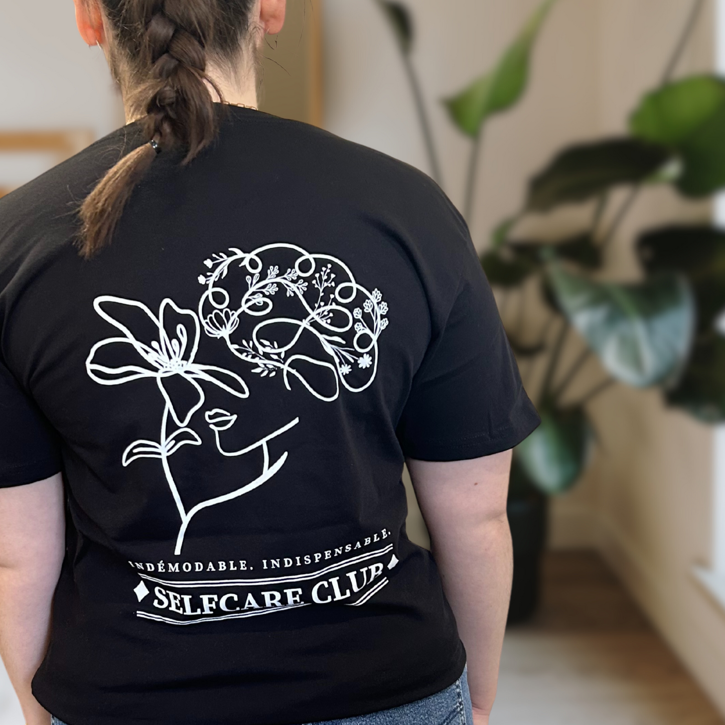 Le T-Shirt « SELFCARE CLUB » Unisexe